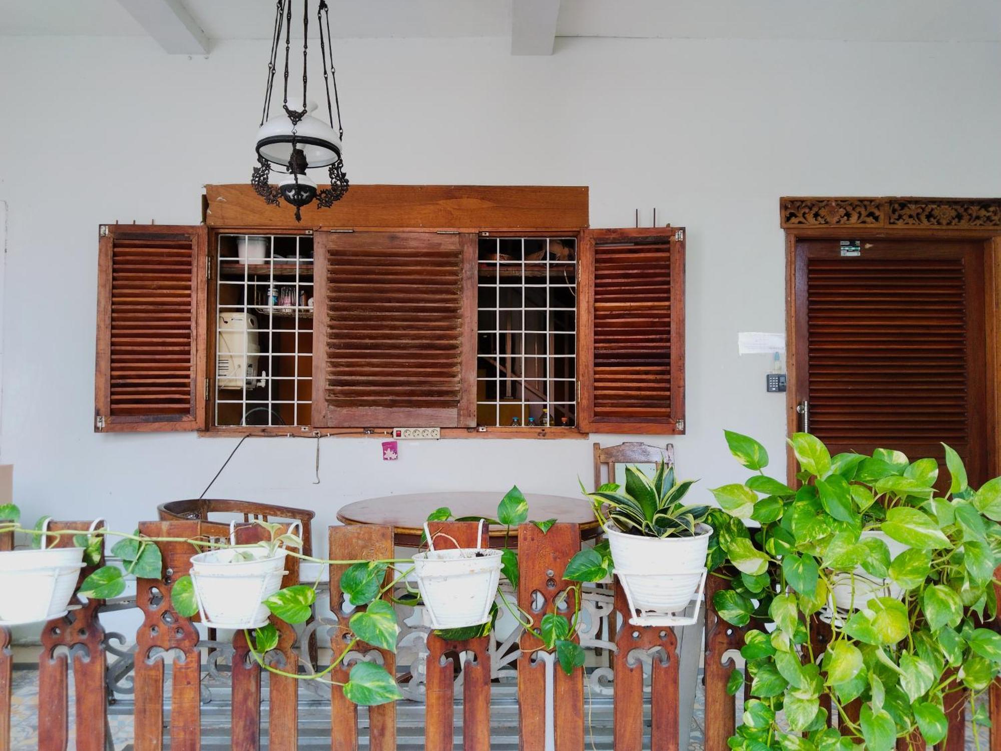 Rumah Betawi Kalipasir